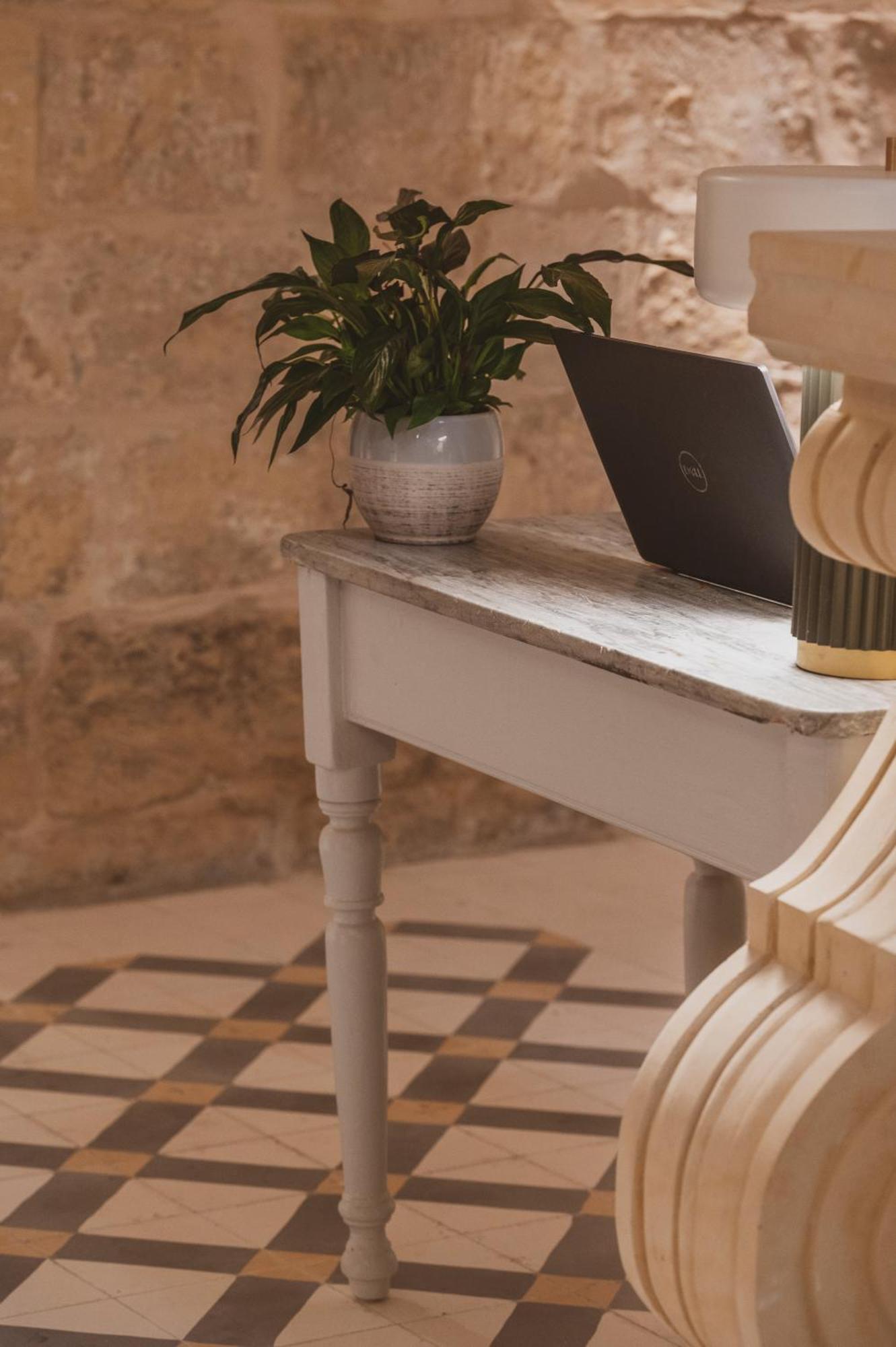 فيكتوريا Maria Rosa Suites المظهر الخارجي الصورة