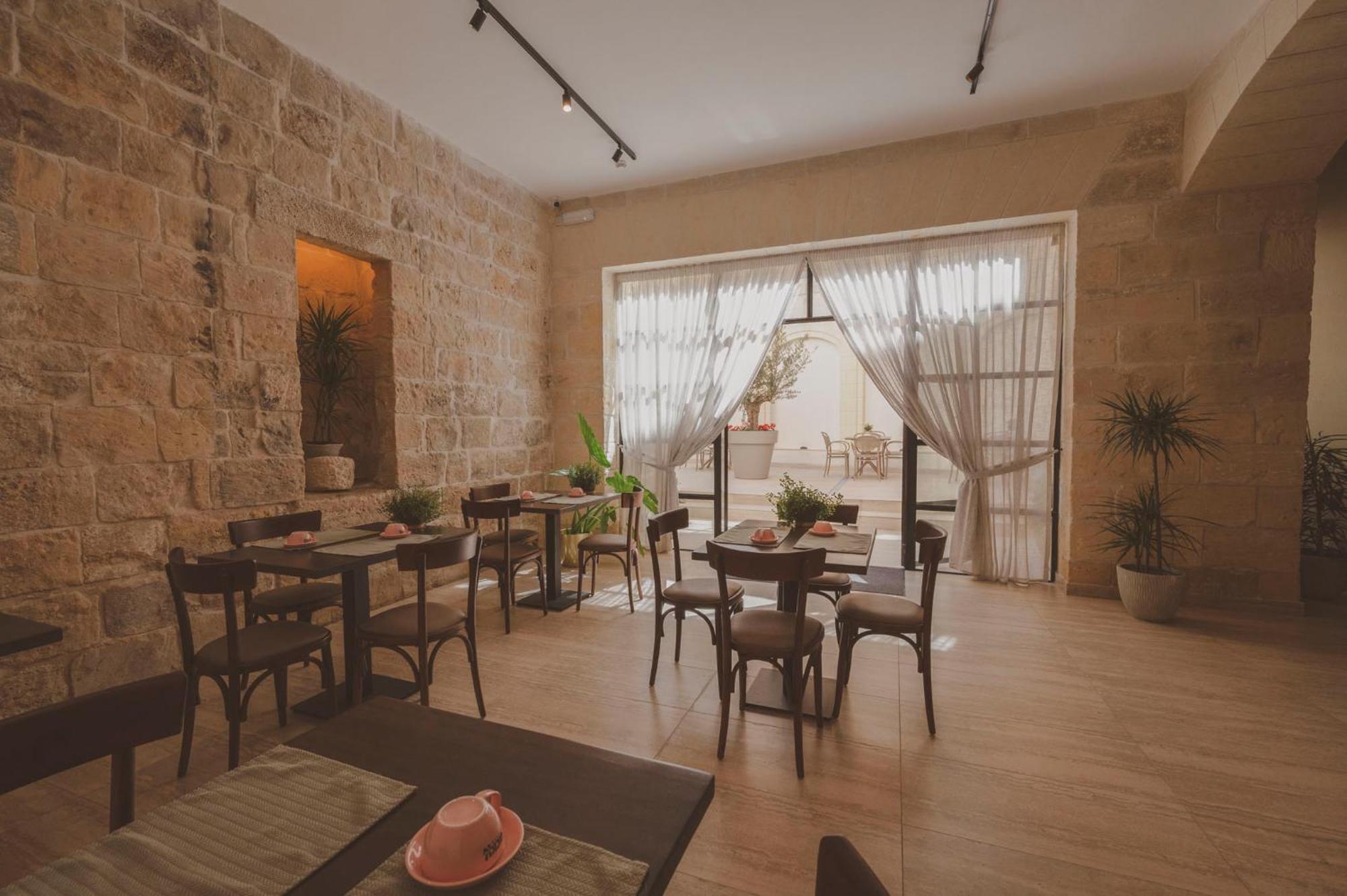 فيكتوريا Maria Rosa Suites المظهر الخارجي الصورة