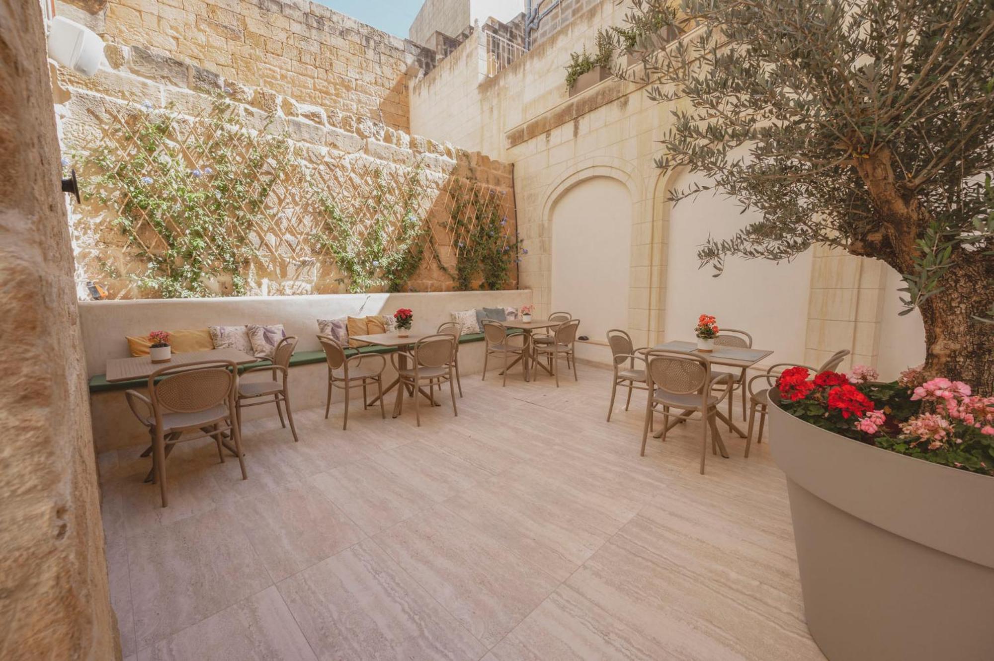 فيكتوريا Maria Rosa Suites المظهر الخارجي الصورة