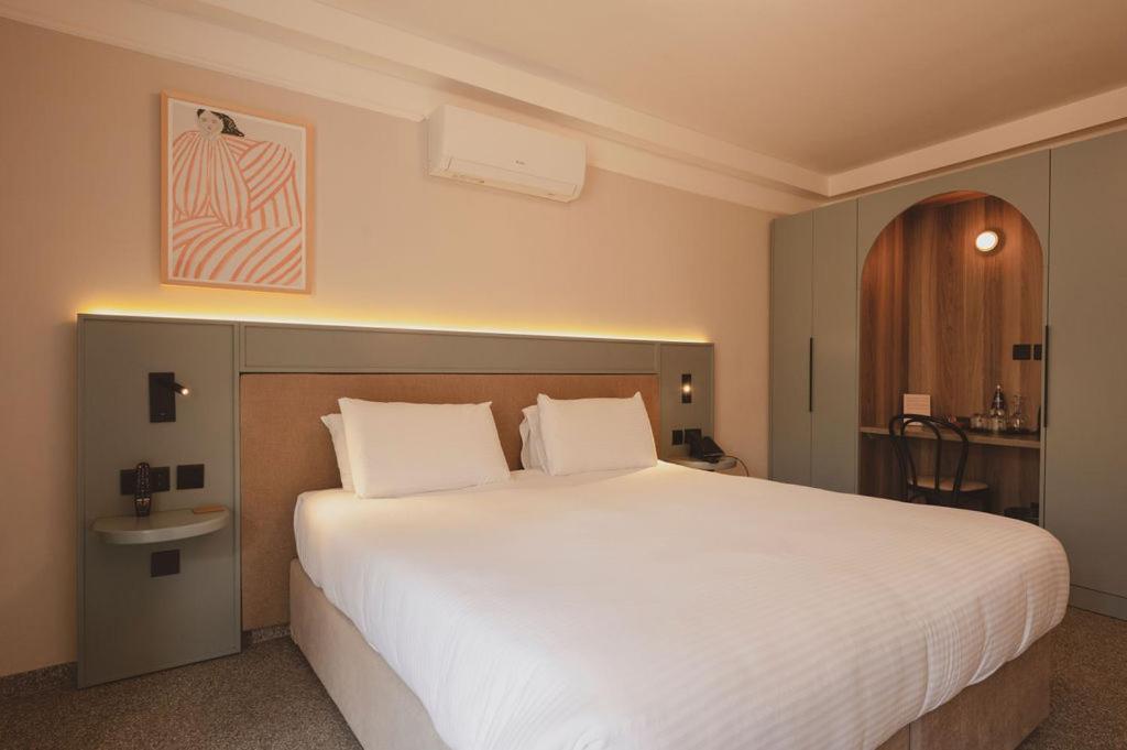 فيكتوريا Maria Rosa Suites المظهر الخارجي الصورة